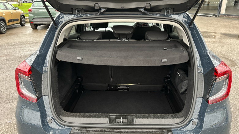 Renault Captur 1.3 TCE 130 Iconic 5dr Petrol Hatchback